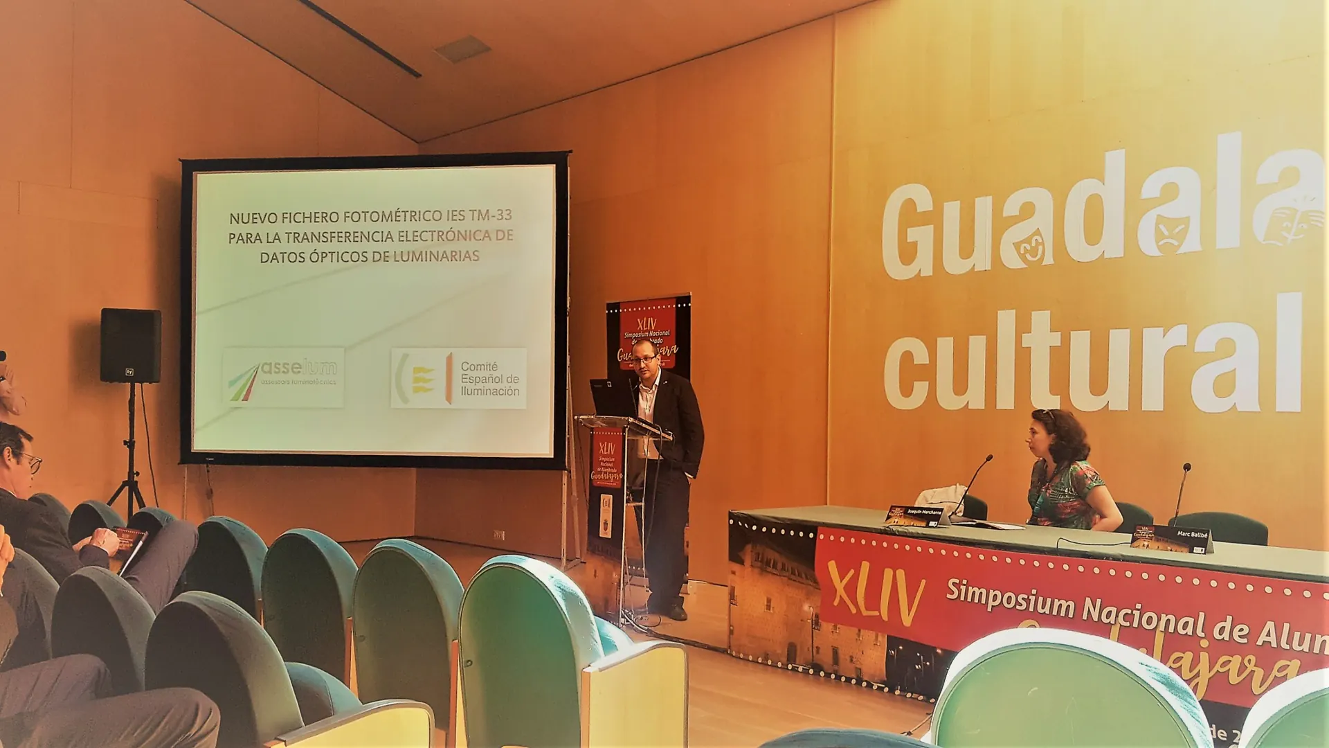 20180523_161739_2 Ponencia sobre el fichero fotométrico IES TM-33 en el XLIV Simposium Nacional de Alumbrado